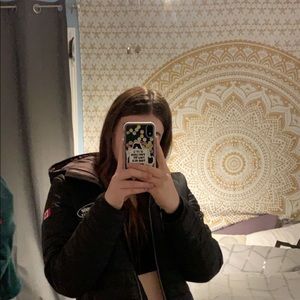 Meet your Posher, Cadence